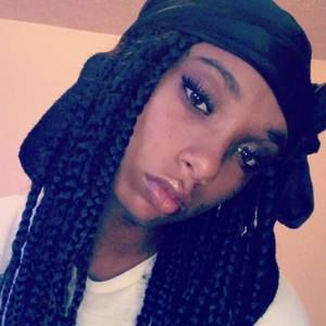 Meet your Posher, Anaya